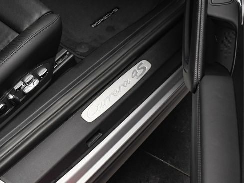 Used 2017 Porsche 911 Carrera S image 43