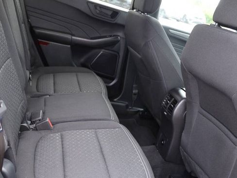 Used 2025 Ford Escape Active w/ Cold Weather Package AWD/4WD image 16