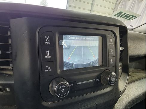 Used 2019 RAM 2500 Tradesman w/ Chrome Appearance Group image 19