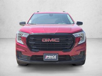 Used 2024 GMC Terrain SLE w/ Driver Convenience Package FWD video 2