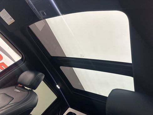 Used 2018 Ford F150 Limited w/ Trailer Tow Package image 25