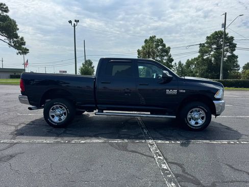 Used 2016 RAM 2500 Tradesman w/ Chrome Appearance Group AWD/4WD image 5