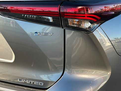 New 2026 Toyota Highlander Limited AWD/4WD image 34