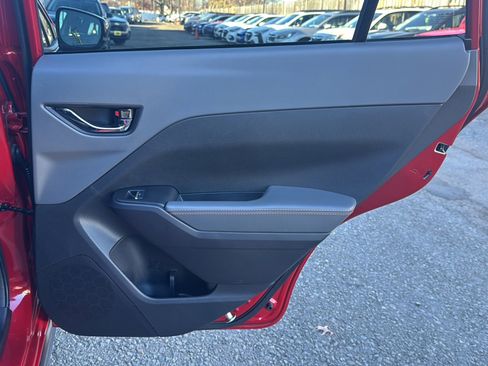 Certified 2025 Subaru Crosstrek 2.5i Limited w/ Popular Package #4A image 18