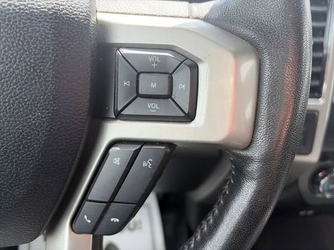Used 2020 Ford F150 Lariat AWD/4WD image 11