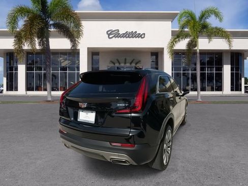 Certified 2023 Cadillac XT4 Premium Luxury FWD image 13
