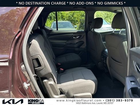 Used 2023 Chevrolet Traverse LT AWD/4WD image 16