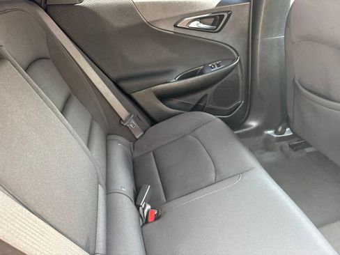 Used 2022 Chevrolet Malibu LT FWD image 28