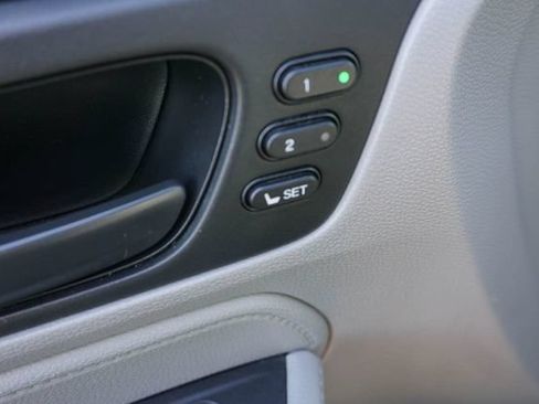 Used 2018 Honda Odyssey EX-L image 8