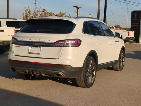 Used 2022 Lincoln Nautilus Reserve w/ Equipment Group 201A image 3