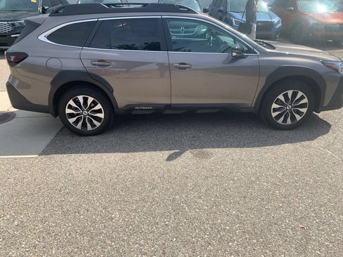 Certified 2024 Subaru Outback Limited AWD/4WD image 1