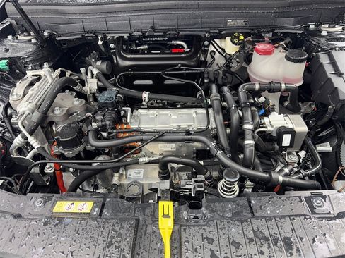 Used 2024 Mercedes-Benz EQB 300 4MATIC w/ Winter Package image 75