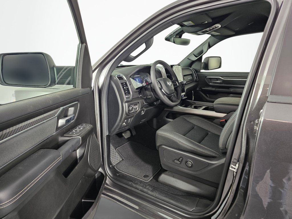 New 2026 RAM 1500 Big Horn AWD/4WD image 22