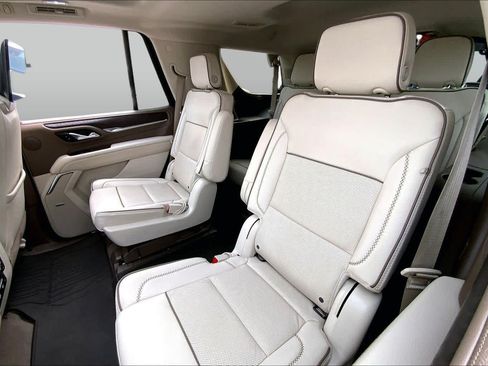 Used 2023 GMC Yukon Denali w/ Denali Reserve Package AWD/4WD image 19