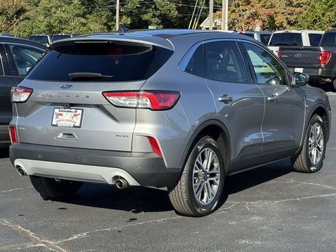 Used 2022 Ford Escape SEL image 15