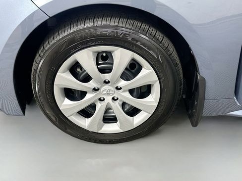 Used 2026 Toyota Corolla LE image 30