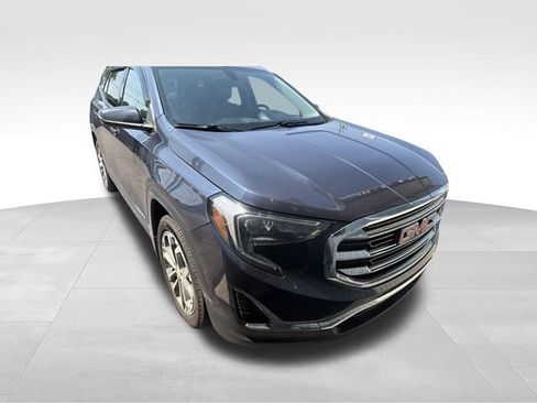 Used 2018 GMC Terrain SLT w/ Preferred Package AWD/4WD image 2