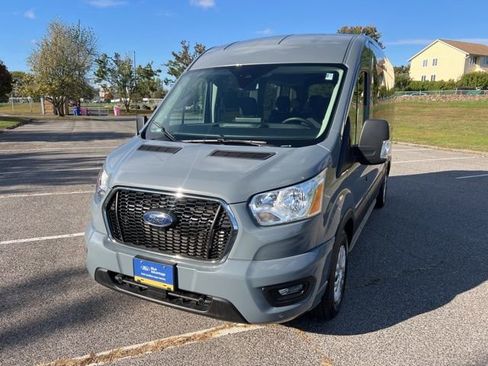 Used 2022 Ford Transit 350 XLT image 3
