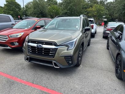 Used 2025 Subaru Ascent Touring w/ Popular Package #1