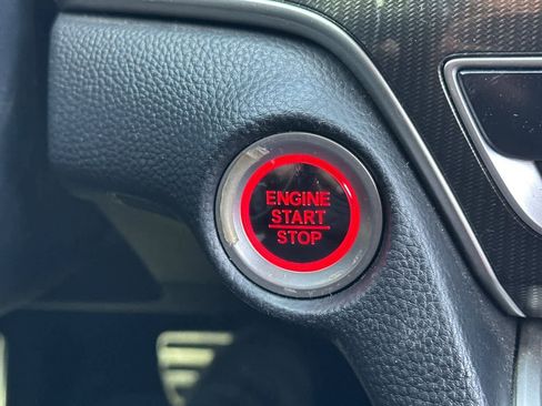 Used 2020 Honda Accord Sport image 23