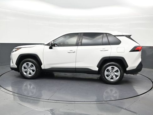 Used 2023 Toyota RAV4 LE FWD image 2