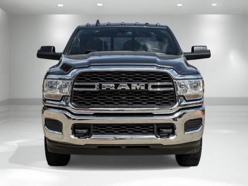 Used 2022 RAM 2500 Tradesman AWD/4WD image 2