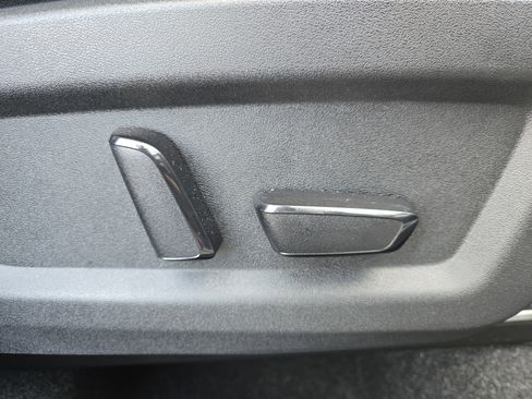 Certified 2025 Nissan Murano SL image 28