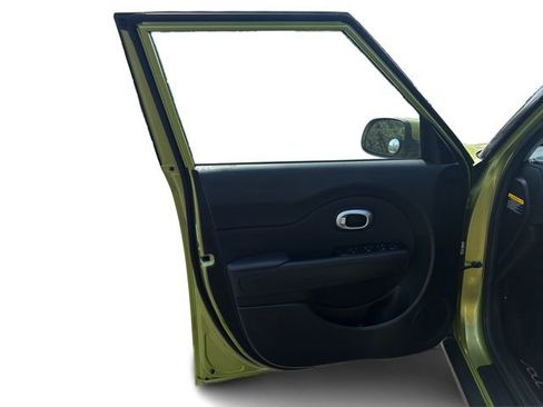 Used 2014 Kia Soul image 19