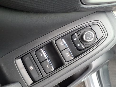 Certified 2023 Subaru Forester Limited image 13