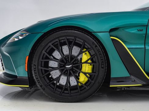 Used 2023 Aston Martin V12 Vantage RWD image 15