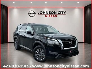 Used 2025 Nissan Pathfinder SV FWD video 1