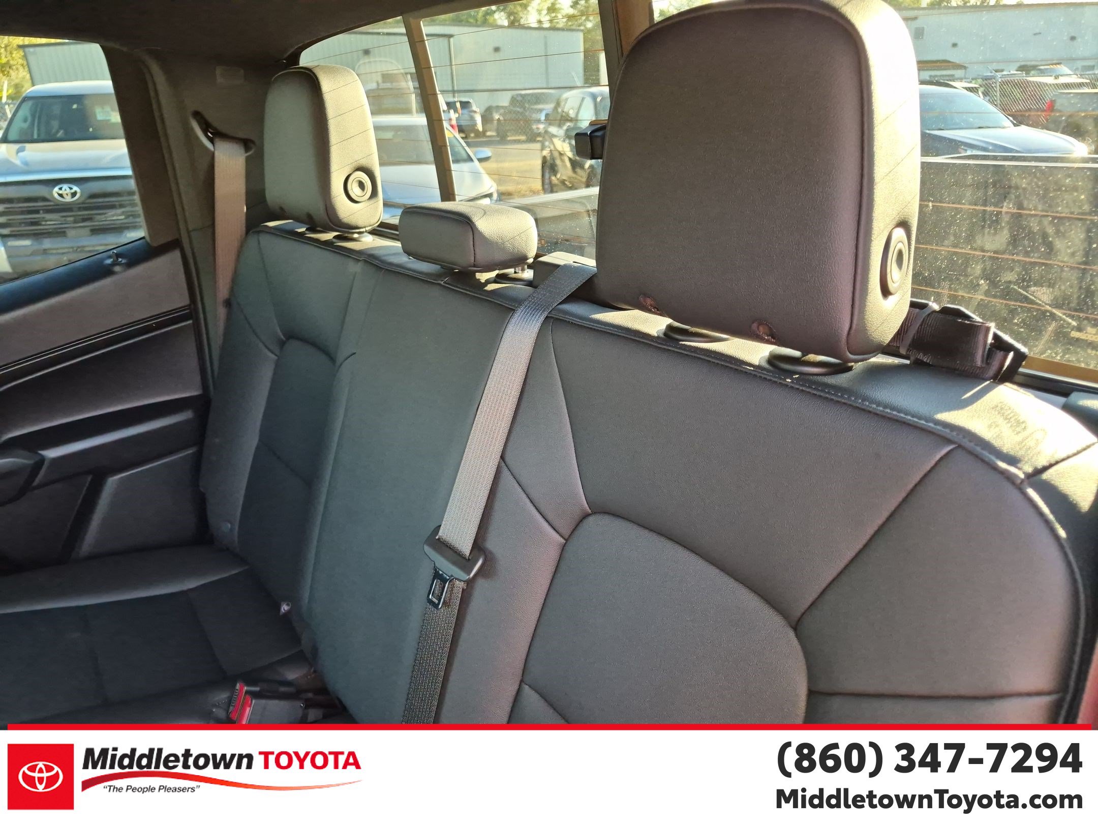 Used 2024 Chevrolet Colorado Trail Boss w/ Advanced Trailering Package AWD/4WD image 33
