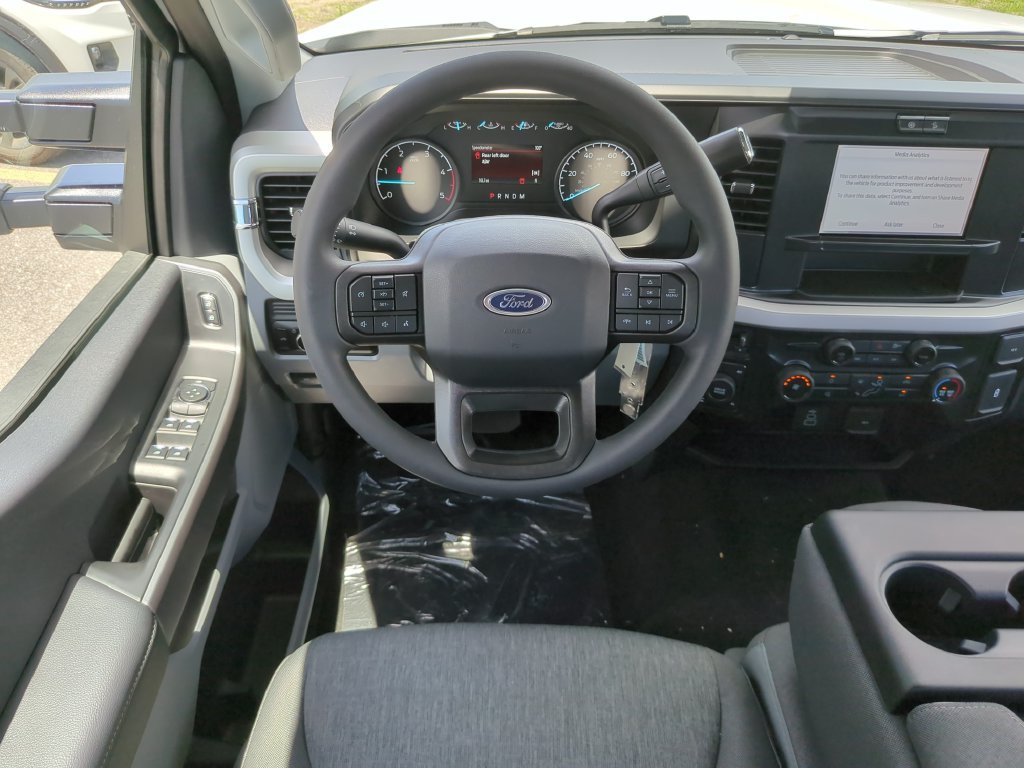 New 2026 Ford F350 XL w/ STX Appearance Package AWD/4WD image 14