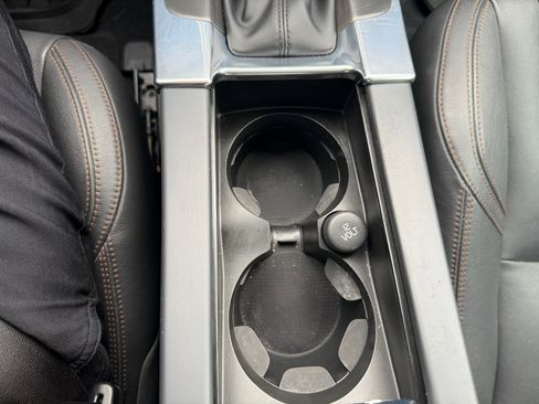 Used 2016 Volvo V60 T5 Cross Country Platinum w/ Climate Package image 44