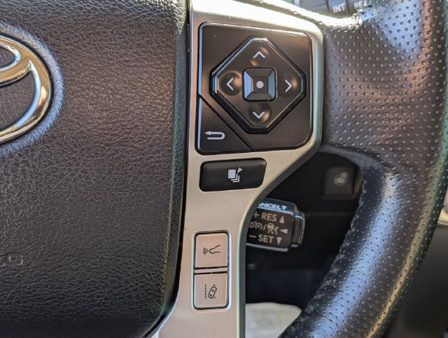 Used 2023 Toyota 4Runner Limited AWD/4WD image 22