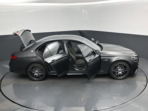 Used 2023 Mercedes-Benz E 63 AMG S image 18