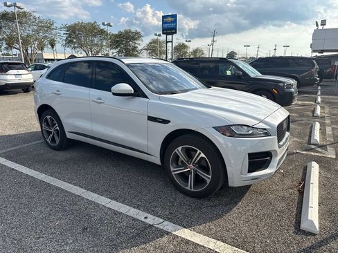 Used 2019 Jaguar F-PACE R-Sport AWD/4WD image 8