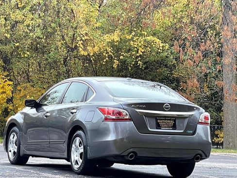 Used 2015 Nissan Altima 2.5 S w/ Power Driver Seat Package FWD image 7