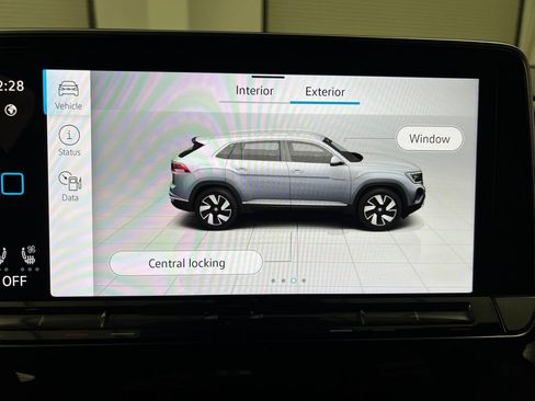 Used 2024 Volkswagen Atlas Cross Sport SE AWD/4WD image 58