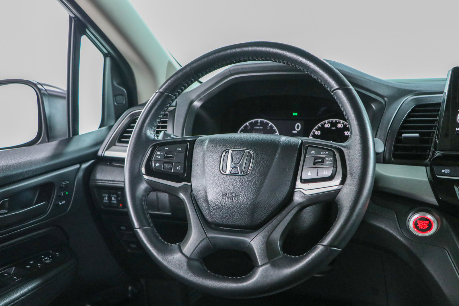 Used 2025 Honda Odyssey EX-L image 12