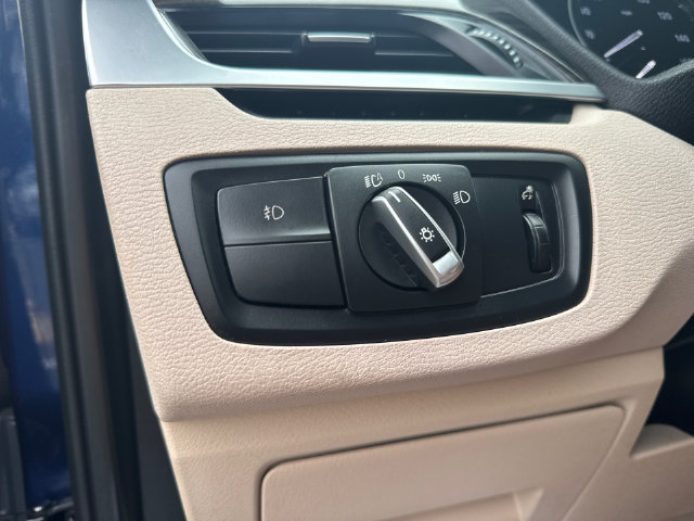 Used 2018 BMW X1 xDrive28i AWD/4WD image 15