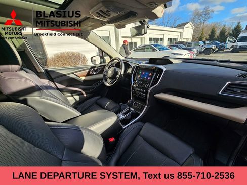 Used 2022 Subaru Ascent Touring image 16