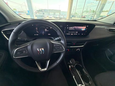 Used 2025 Buick Encore GX Preferred FWD image 31