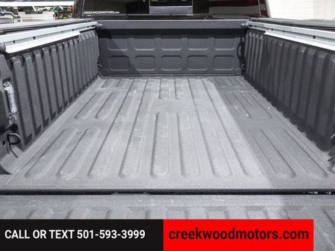 Used 2024 RAM 2500 Limited image 32