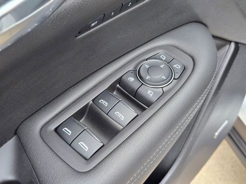 Certified 2024 Cadillac XT6 Luxury w/ LPO, Floor Liner Package image 25