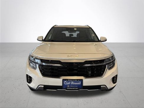 Used 2024 Kia Seltos SX AWD/4WD image 3