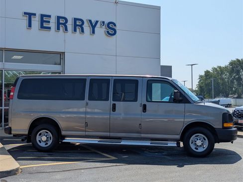 Used 2013 Chevrolet Express 3500 LS w/ Power Package image 2