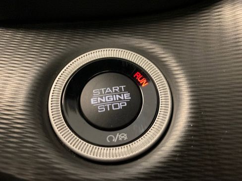 Used 2023 Jeep Grand Cherokee Altitude image 25