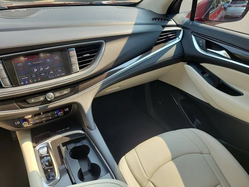 Used 2024 Buick Enclave Premium w/ Experience Buick Package FWD image 35