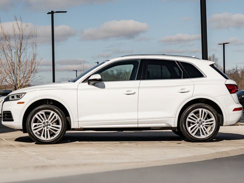 Used 2018 Audi Q5 2.0T Premium Plus w/ Premium Plus Package image 6